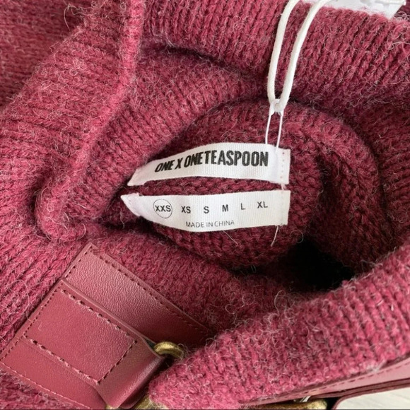 FREE PEOPLE One Teaspoon Turtleneck Knit Sweater Dress Buckle detail Burgundy - Picture 9 of 14
